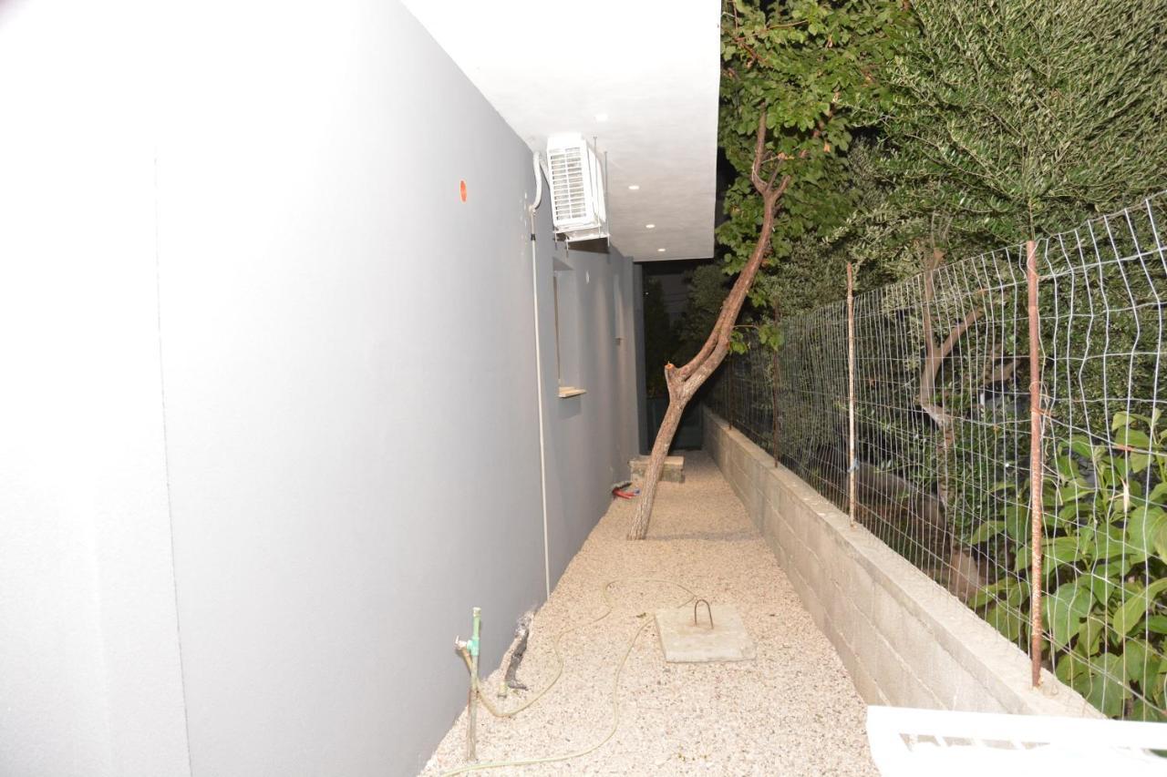 Vlorë Mico'S Apartments מראה חיצוני תמונה